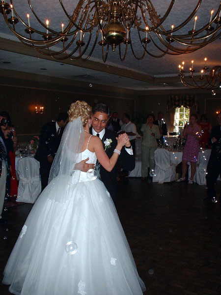 The Reception- The couple's First Dance as husband and Wife.jpg 75.1K